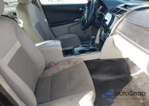 2012 Toyota Camry Hybrid Le z USA, uszkodzony, nr VIN 4T1BD1FKXCU050814